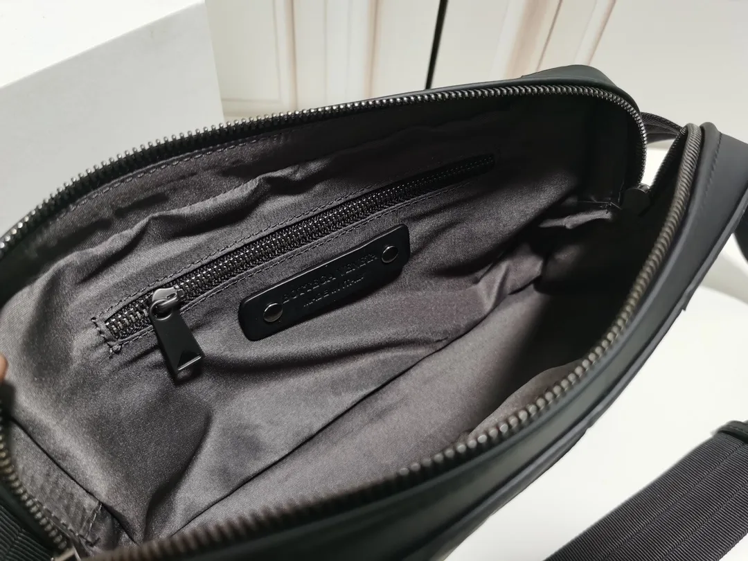 All categories 💚 Top version men’s bags 💚 BV 2024 new BV crossbody bag